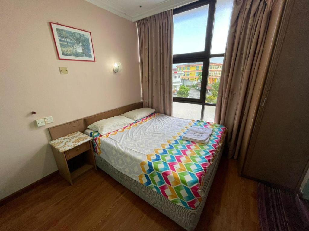 Mega Inn Sri Aman Simanggang Esterno foto