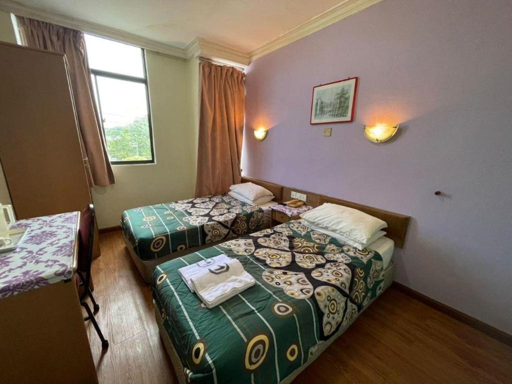 Mega Inn Sri Aman Simanggang Esterno foto